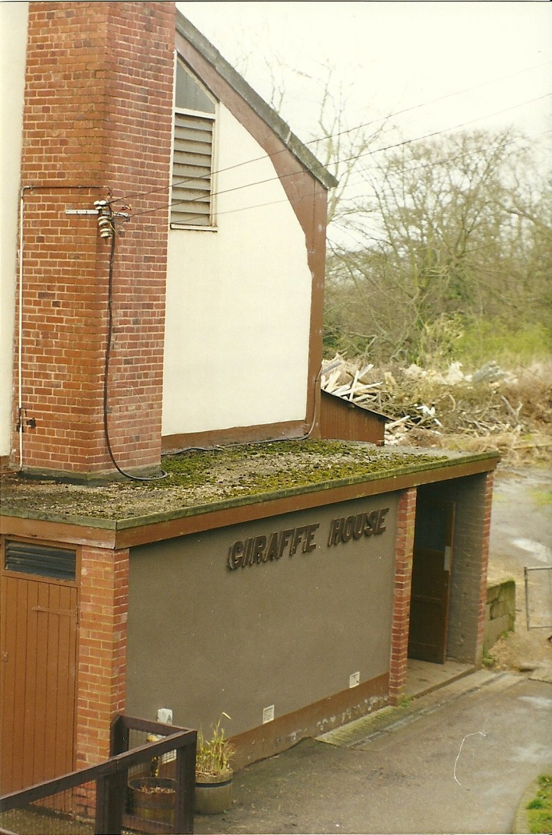 Entrance to Giraffe House 4th April 1998