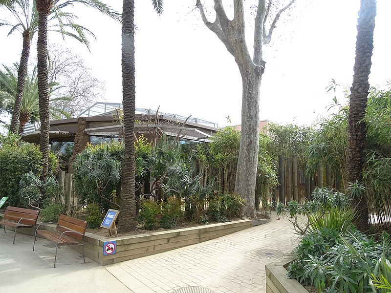 Entrance to Komodo Dragon area