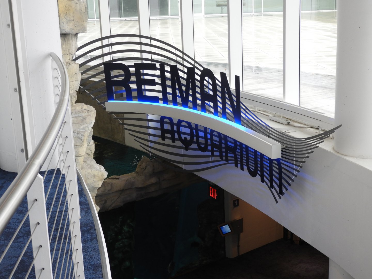 Entrance to main room - Reiman Aquarium