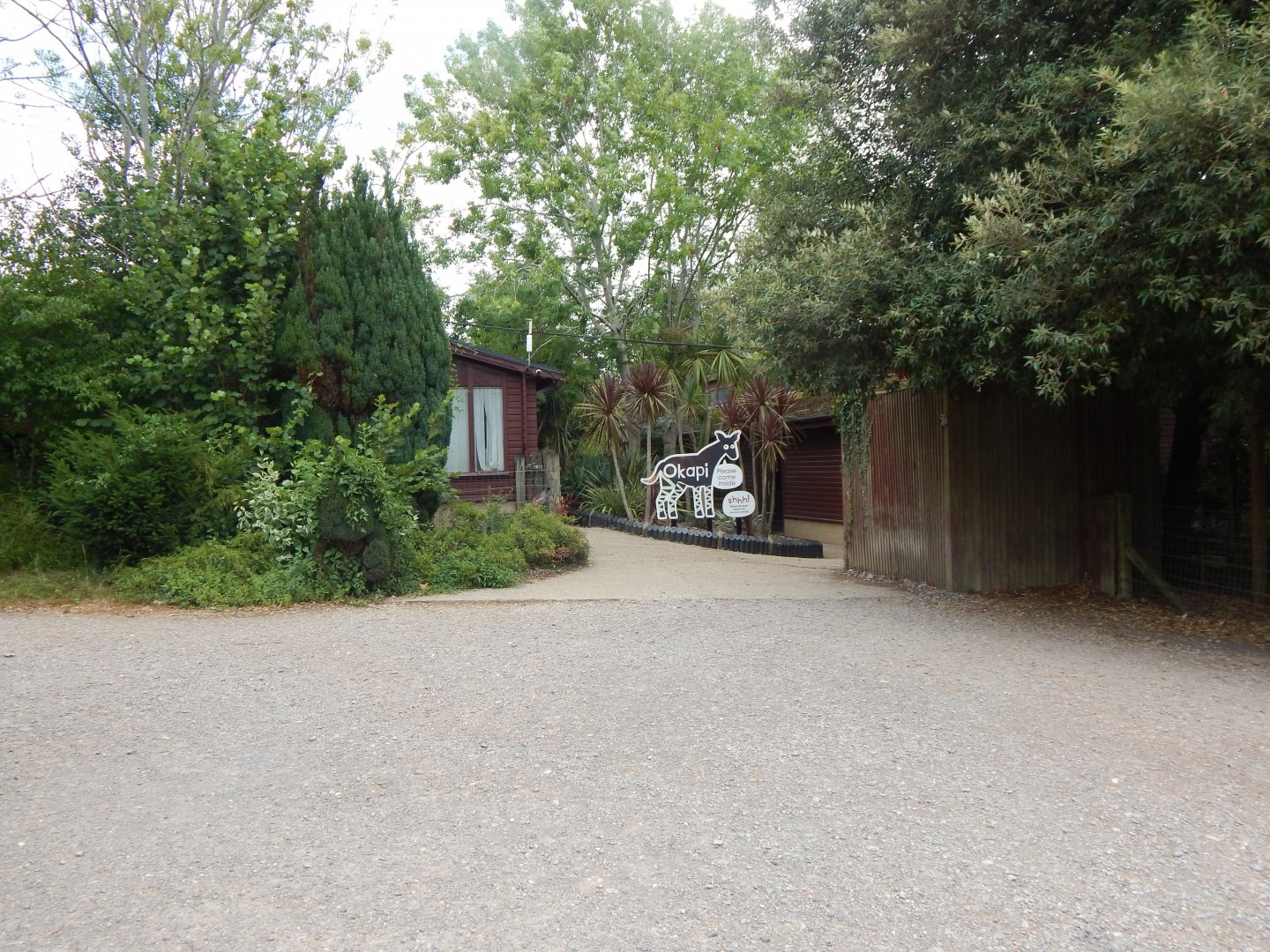 Entrance to Okapi area 150725