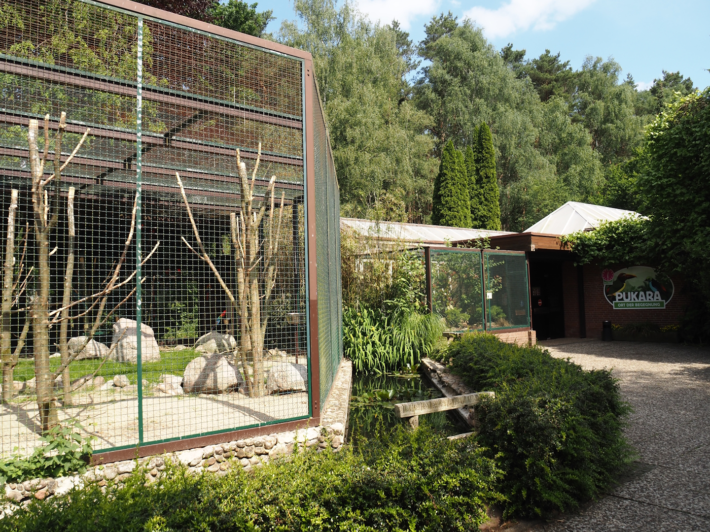 Entrance to Pukara and Macaw, Amazon and Seriema aviary, 2024-05-24