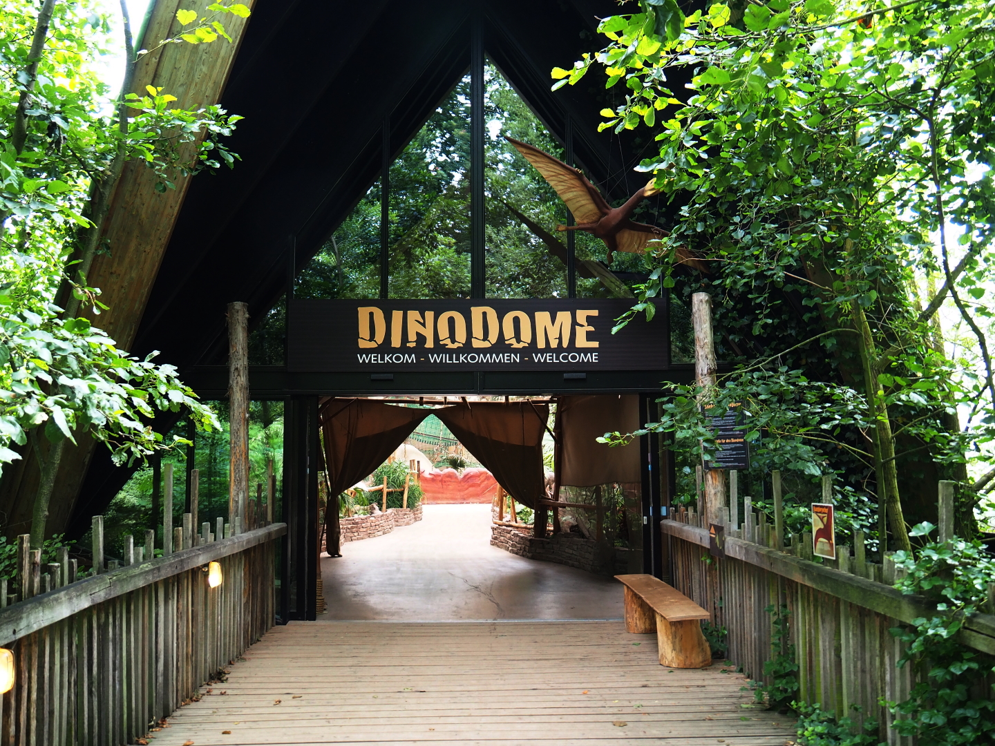Entrance to the DinoDome indoor playground, 2019-07-21