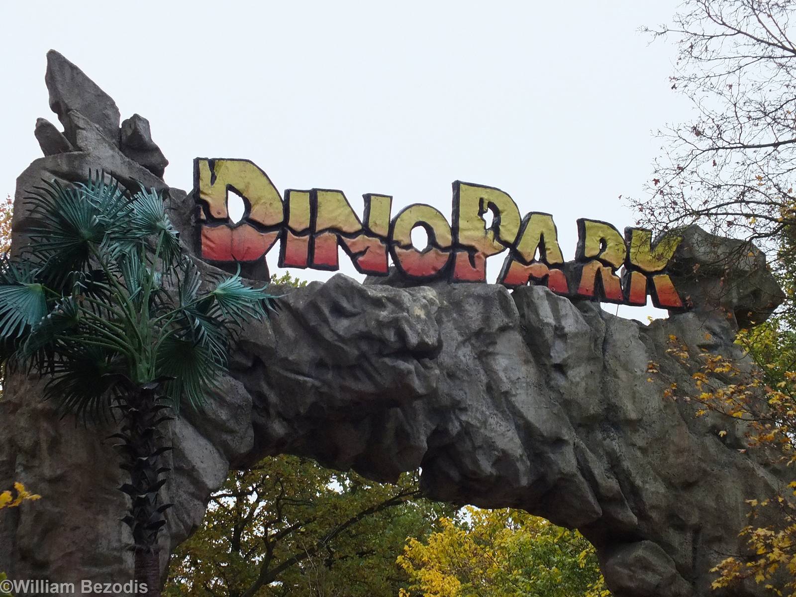 Entrance to the DinoPark Area