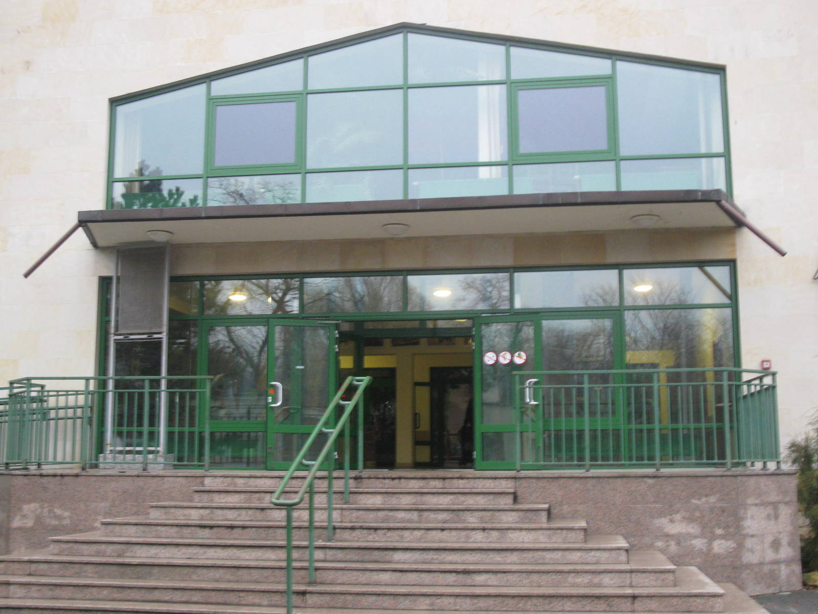 Entrance to the Elephant House