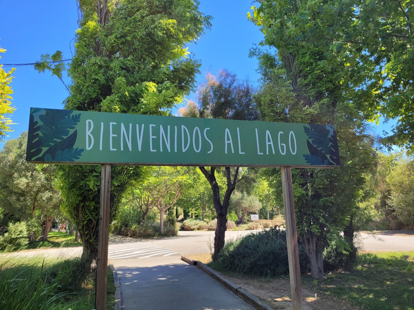 Entrance to the "Lago" area -Sendaviva (2024)