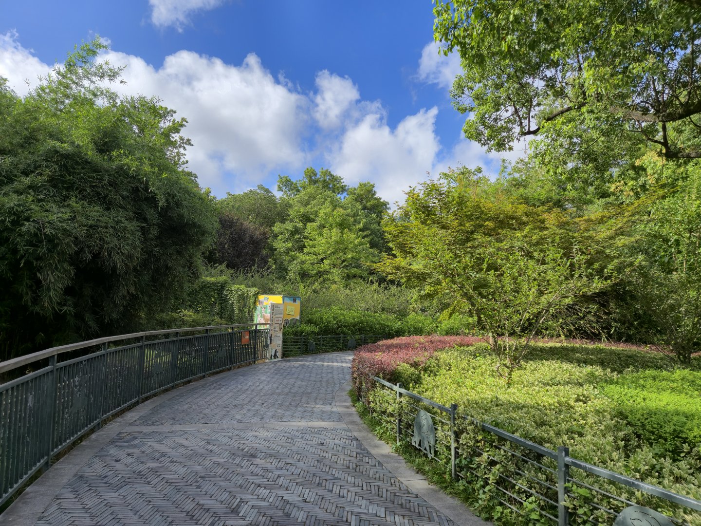 Entrance to the Native species area