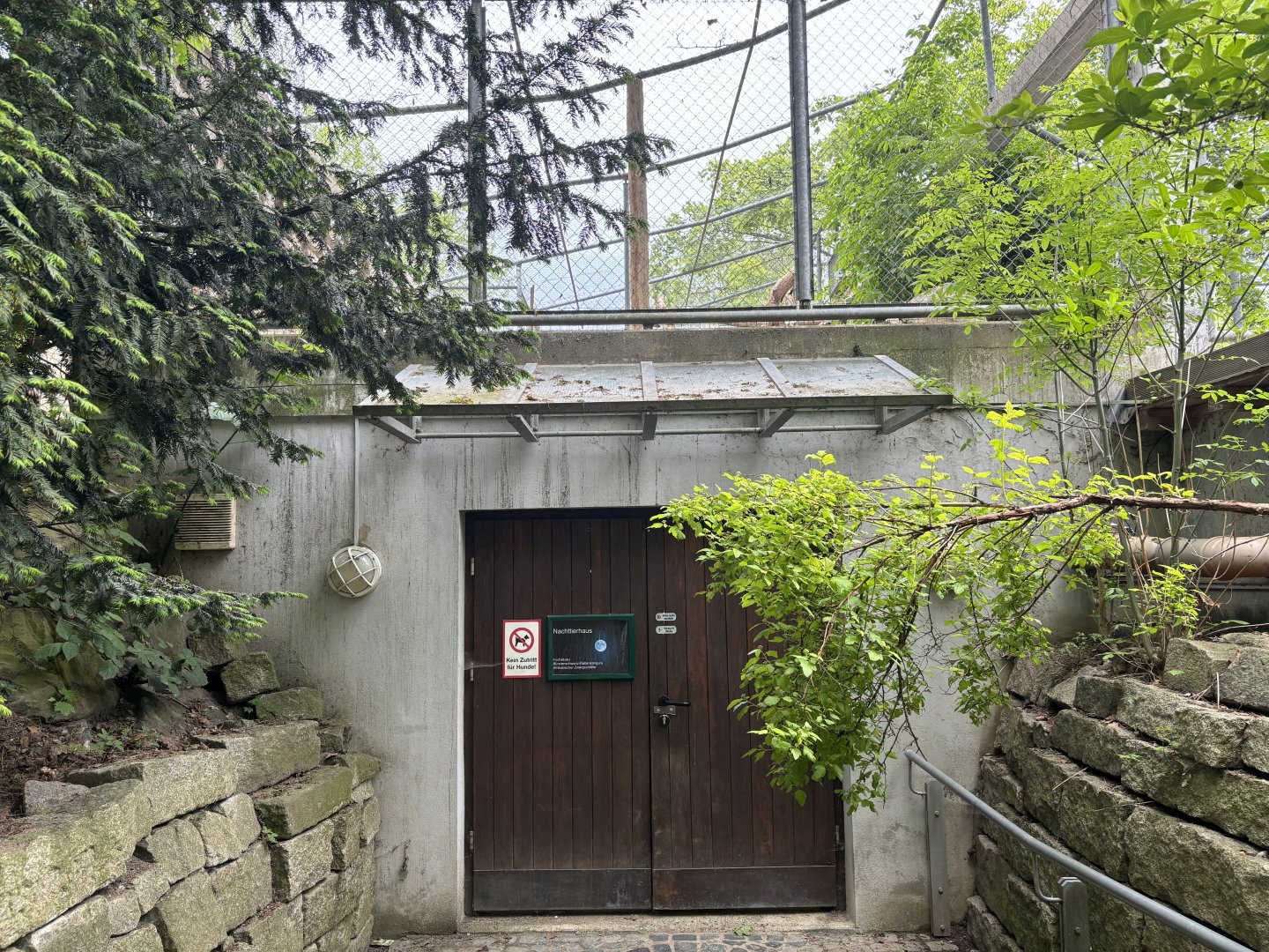Entrance to the Nocturnal Animal Building at Zoologischer Garten Hof
