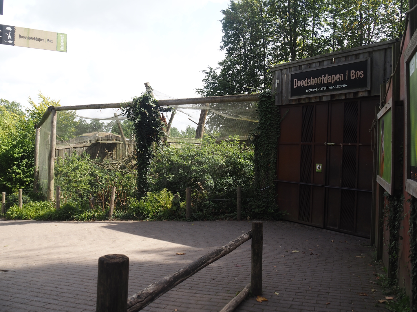 Entrance to the squirrel monkey forest and side exhibit for squirrel monkeys, 2024-08-21
