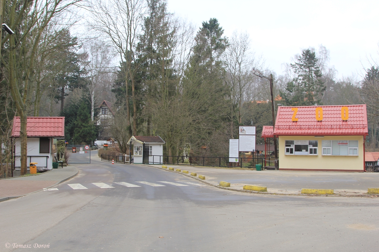 Entrance to the zoo