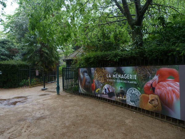 Entrance to the zoo