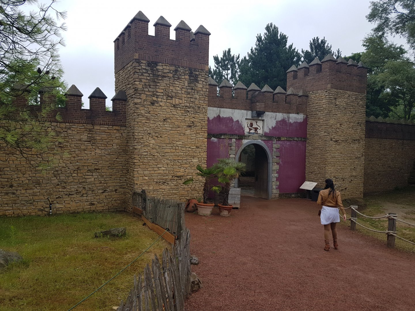 Entrance to theme-gardens