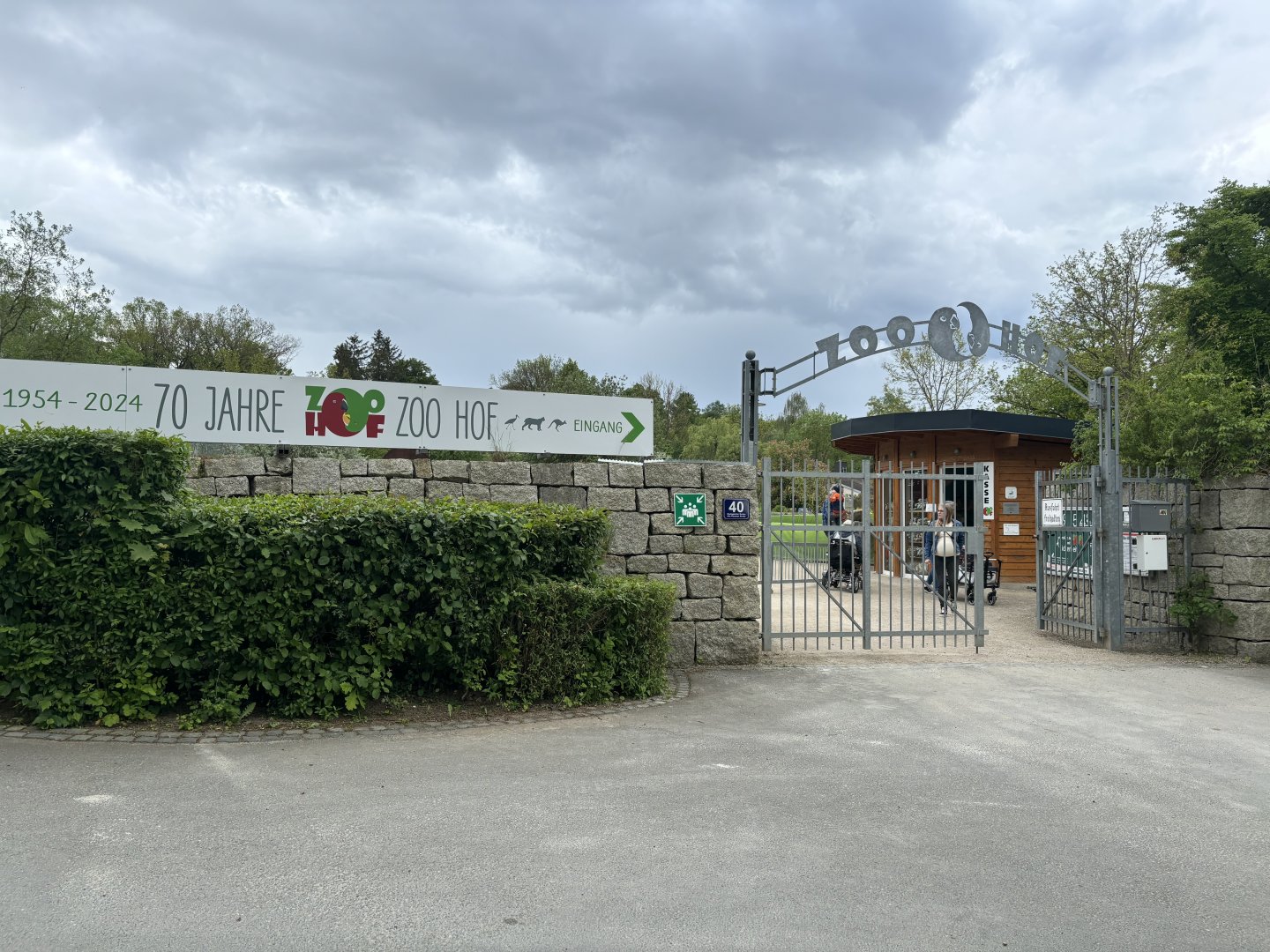 Entrance to Zoologischer Garten Hof