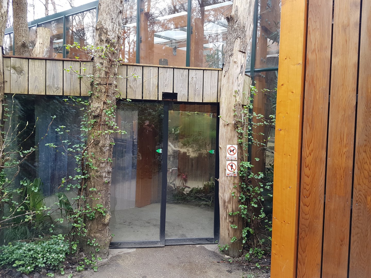 Entrance Tortoise-house