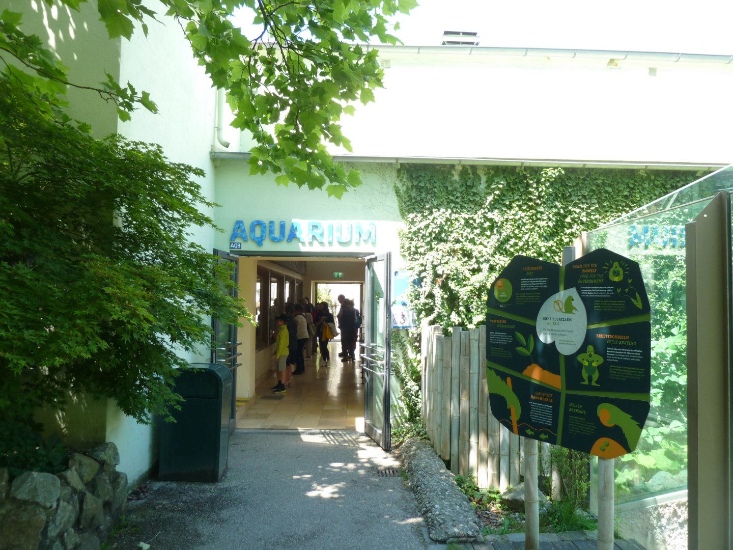 Entrance Venomous snake house and aquarium