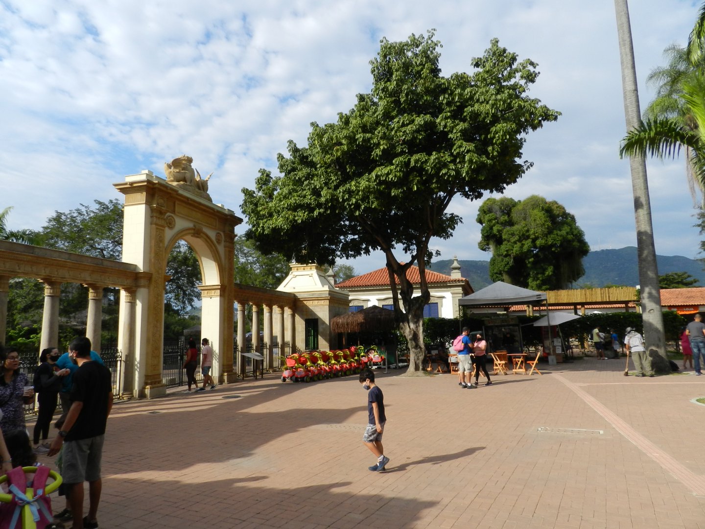 Entrance view from the inside - BioParque do Rio