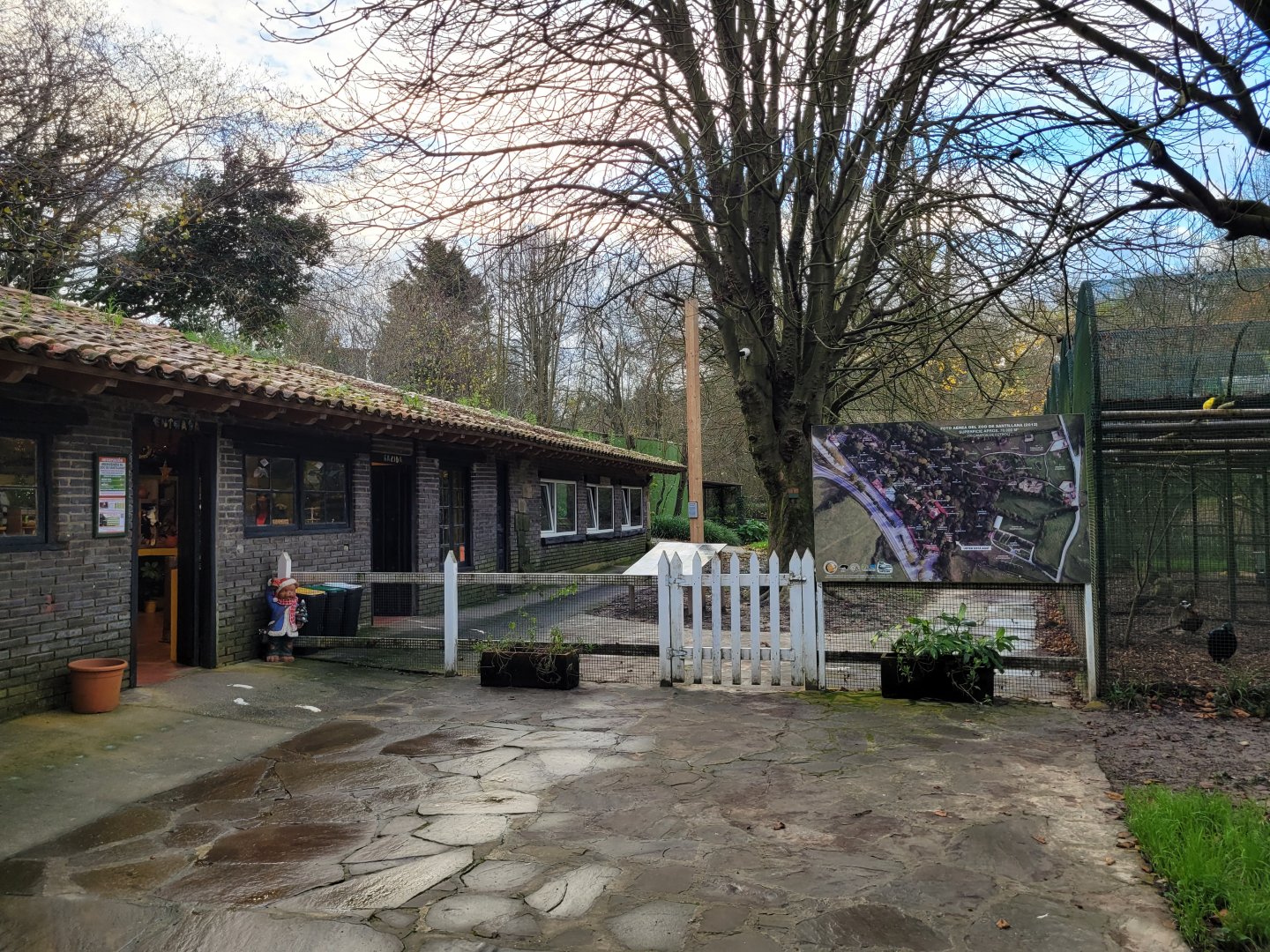 Entrance view -Zoo de Santillana del Mar (2023)