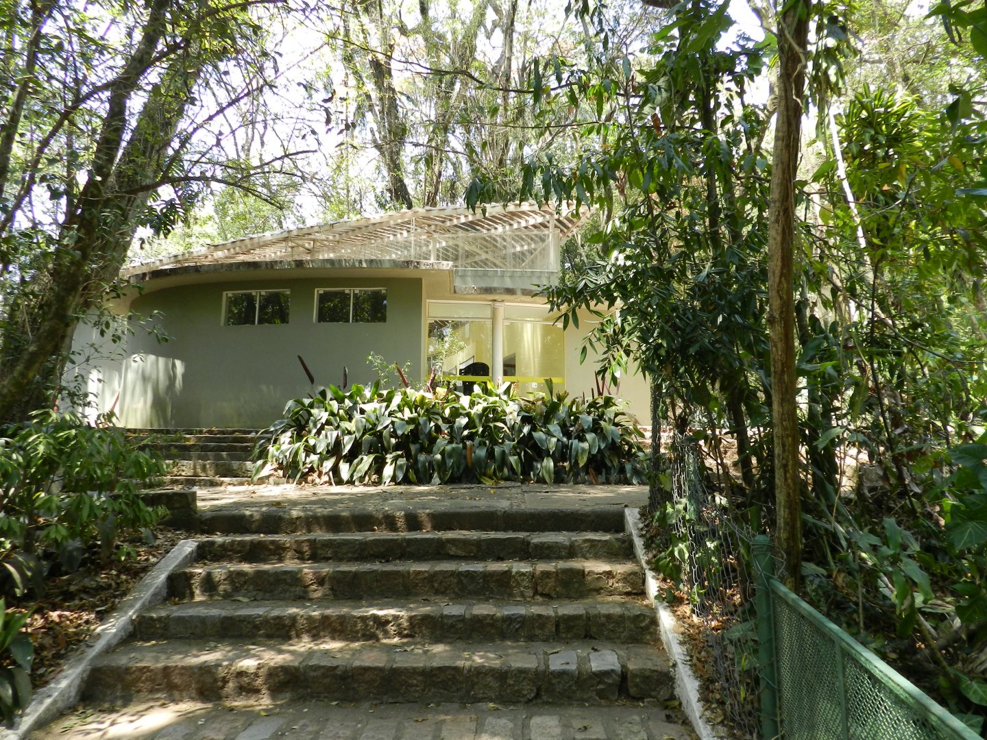 Environmental education center - Campinas zoo (BDJ)