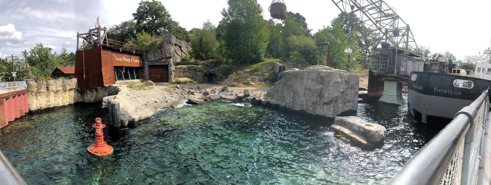 Erlebnis-Zoo Hannover- panorama photo of polar bear enclosure- 2020