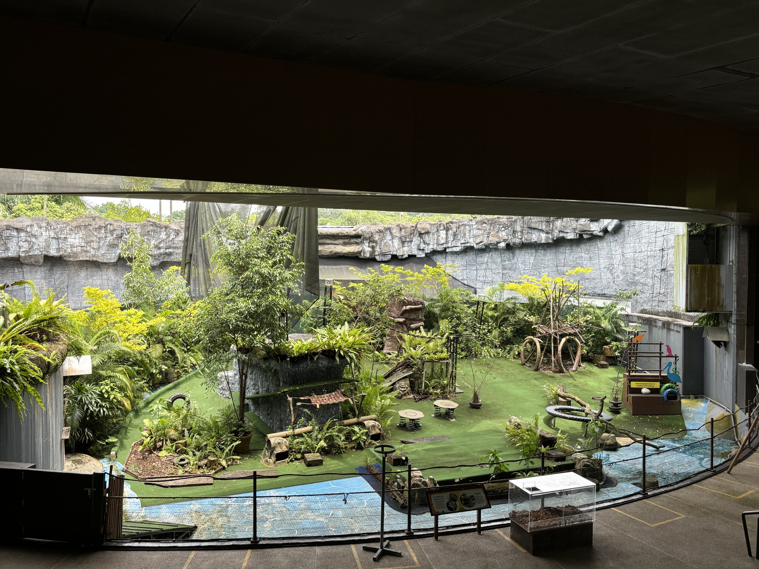 Ex-Polar Bear Exhibit