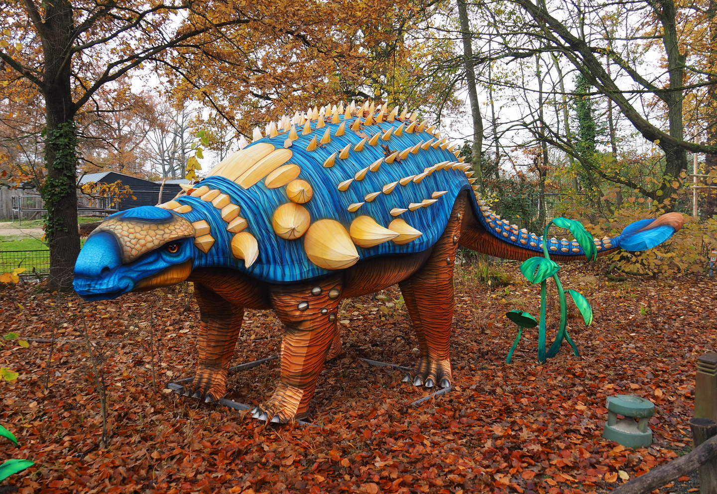 Example of temporary light sculptures for DinoLights winter event, 2021-11-23