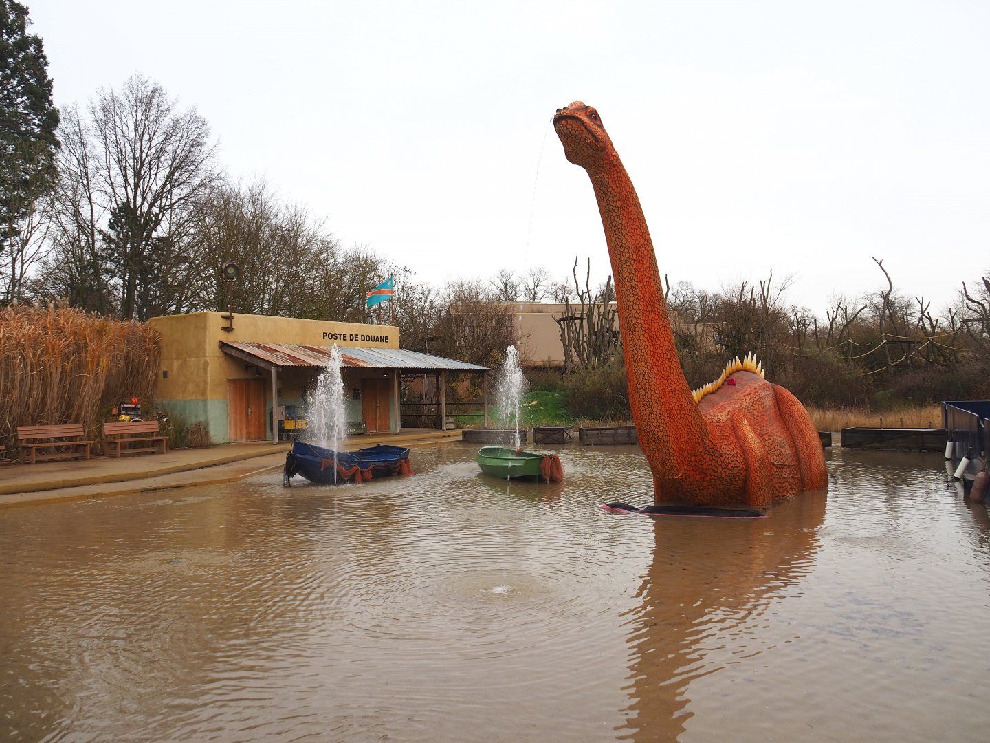 Example of temporary light sculptures for DinoLights winter event, 2021-12-07