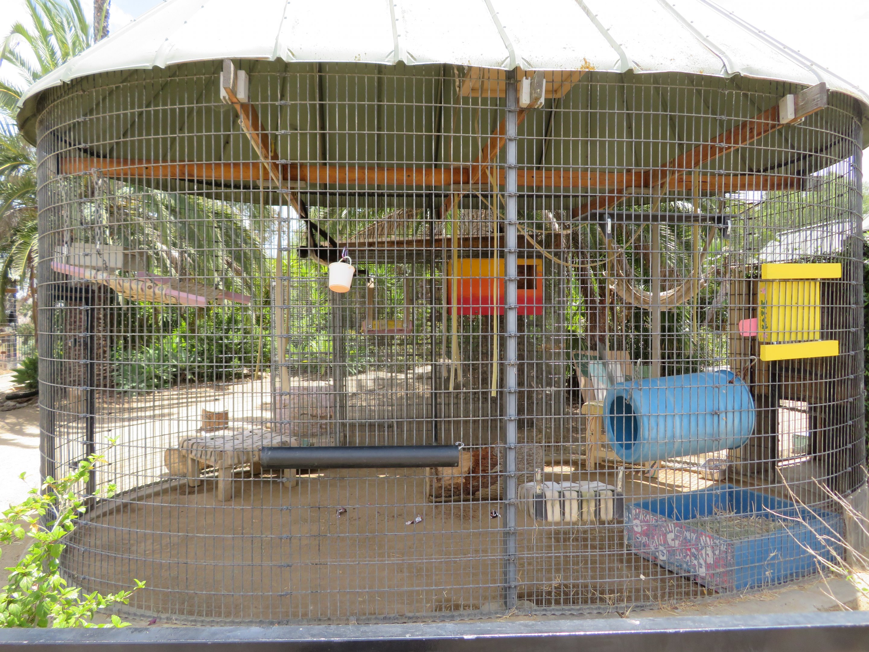 Example Primate Enclosure