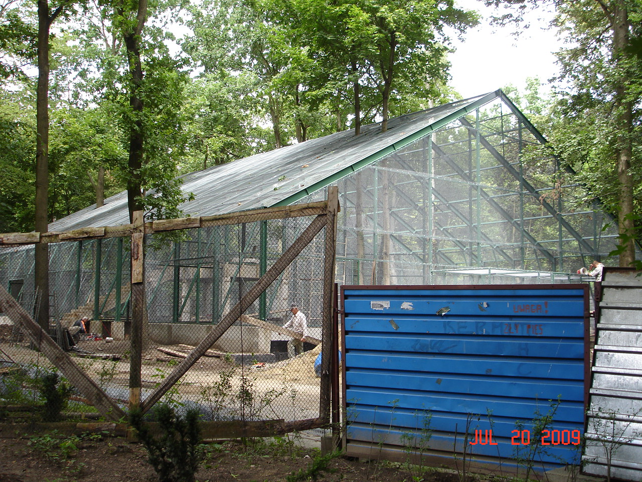 Exhibits for european lynx, pallas cat and european wildcat - under constru