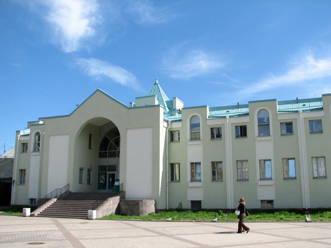 Exotarium - view fron outside the zoo