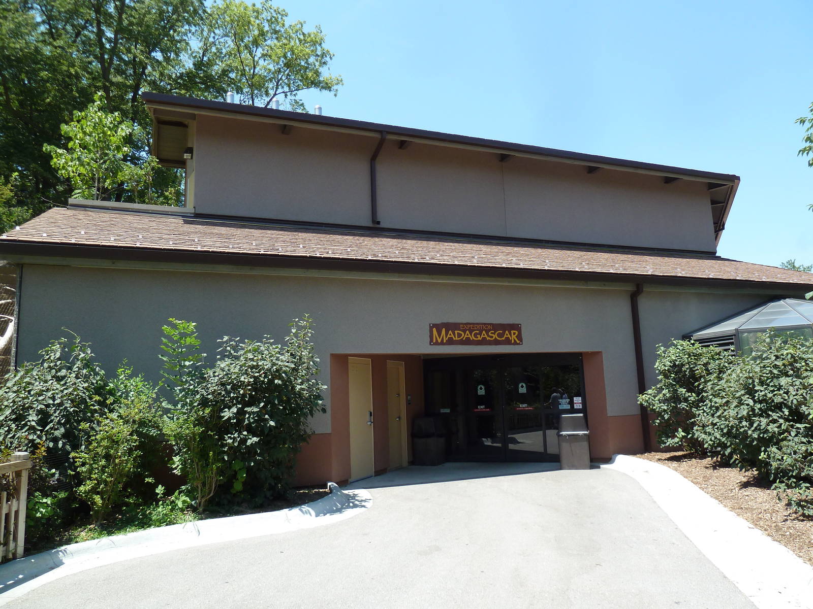 Expedition Madagascar - Entrance