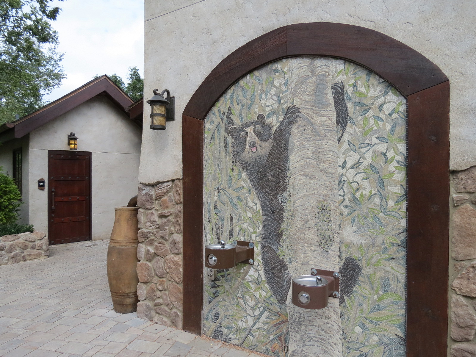 Expedition Peru - Lodge Exterior