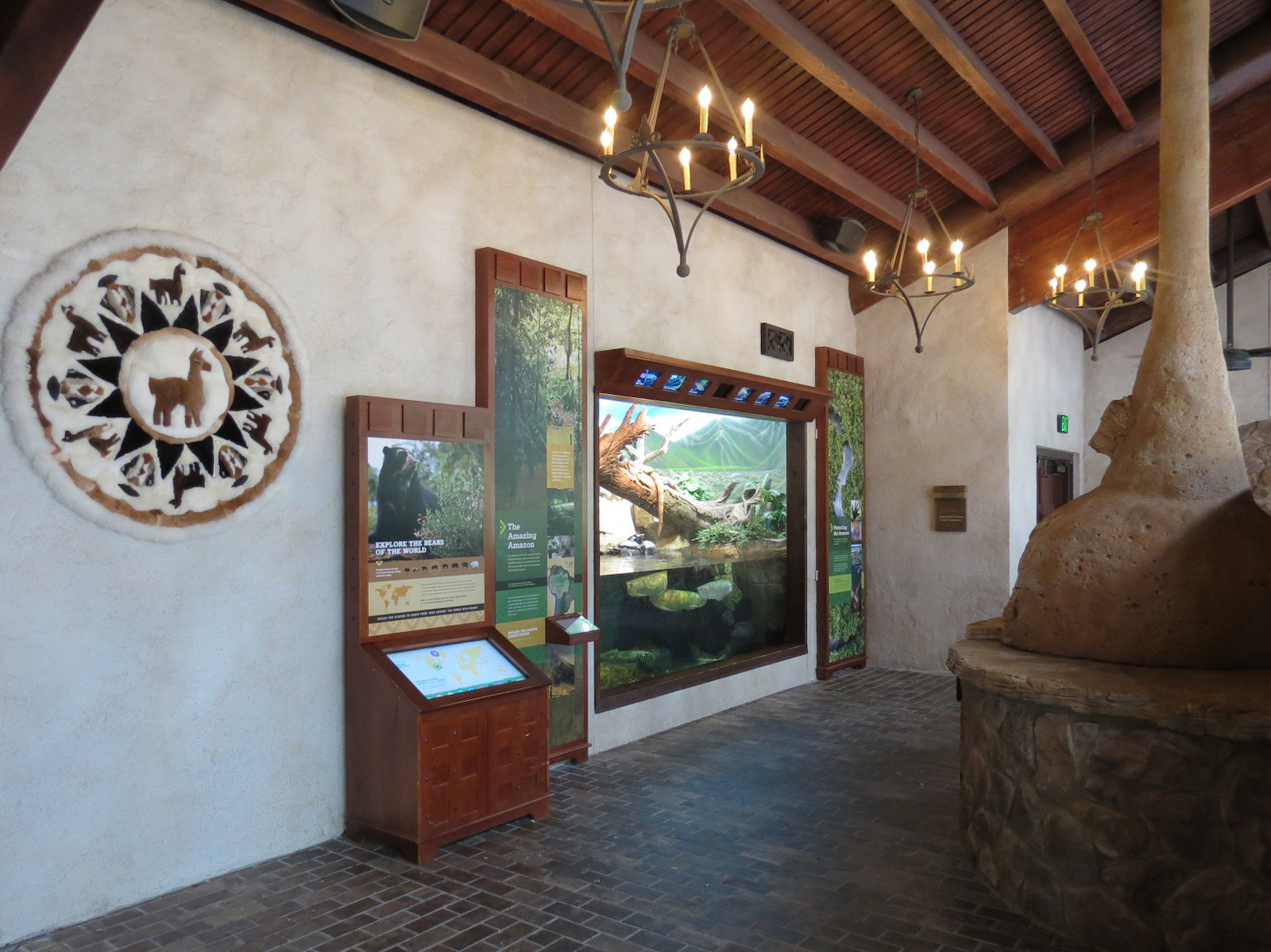 Expedition Peru - Lodge Interior