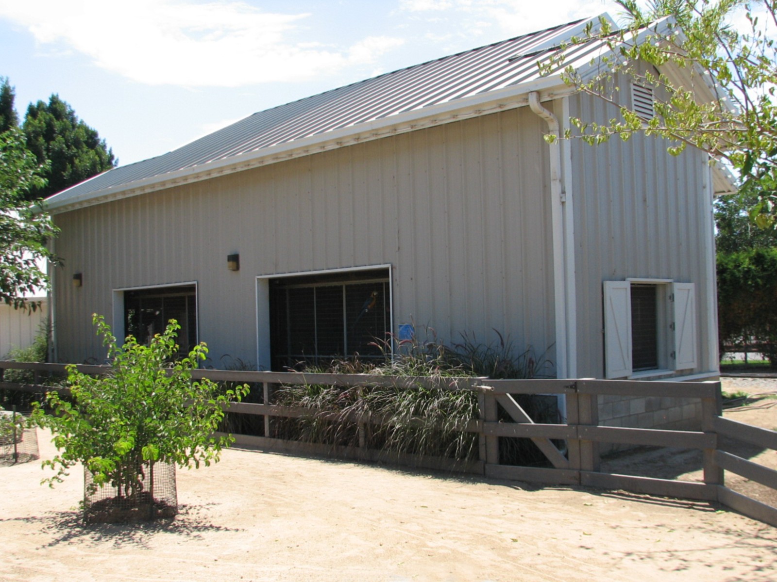Family Farm - Bird Barn
