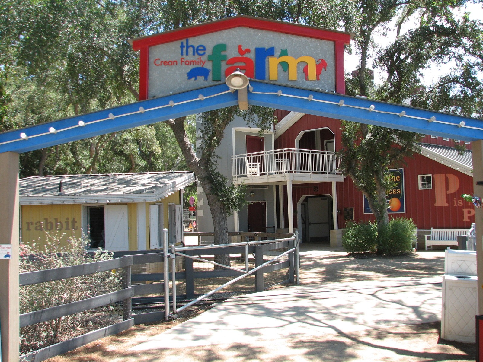 Family Farm - Entry Arch