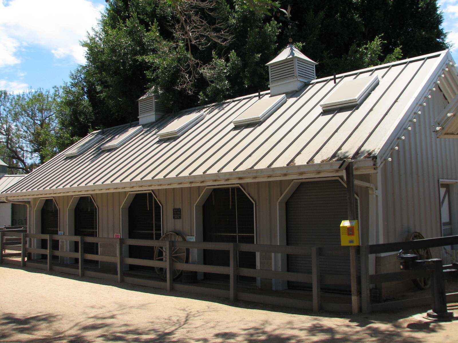 Family Farm - Raptor Barn