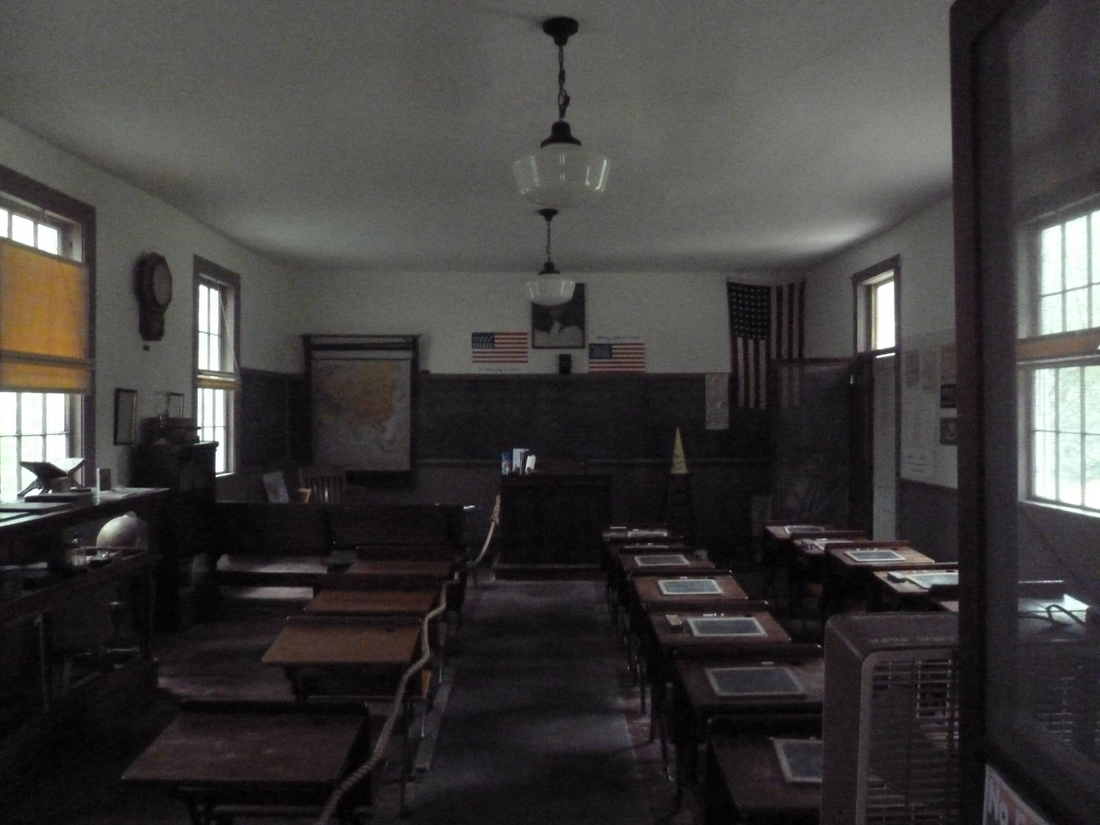 Farmyard - School House + Chapel