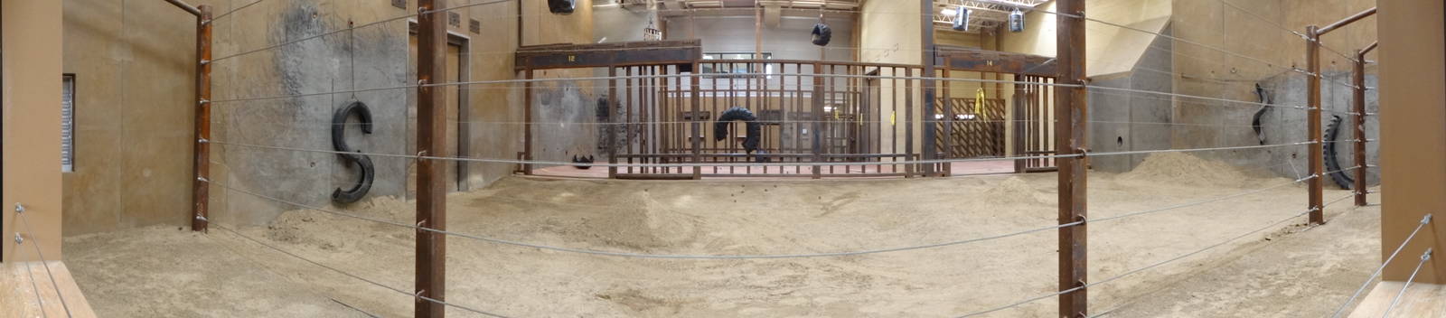 Feb. 2016 - Tembo Trail - Indoor Elephant Exhibit