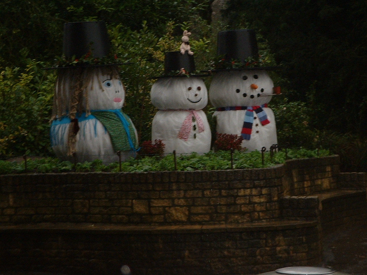 FEstive Snowmen (it was raining)