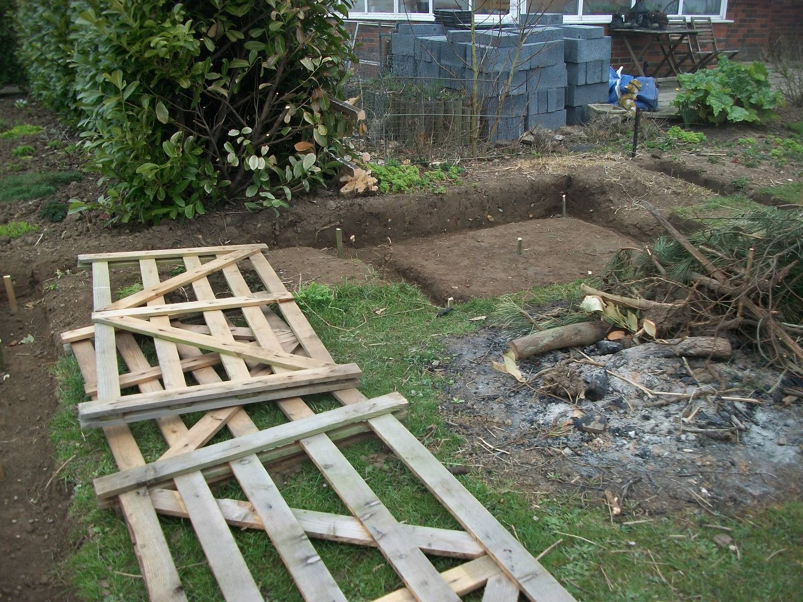 Filey Bird Garden and Animal Park, footings for Parrot aviary 12th April 20