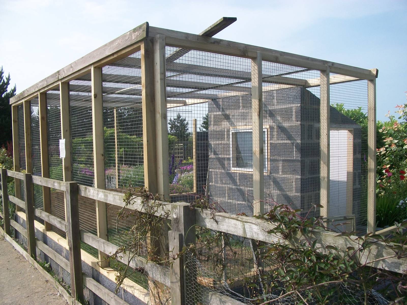 Filey Bird Garden and Animal Park, Parrot Aviary under construction 12th Ju