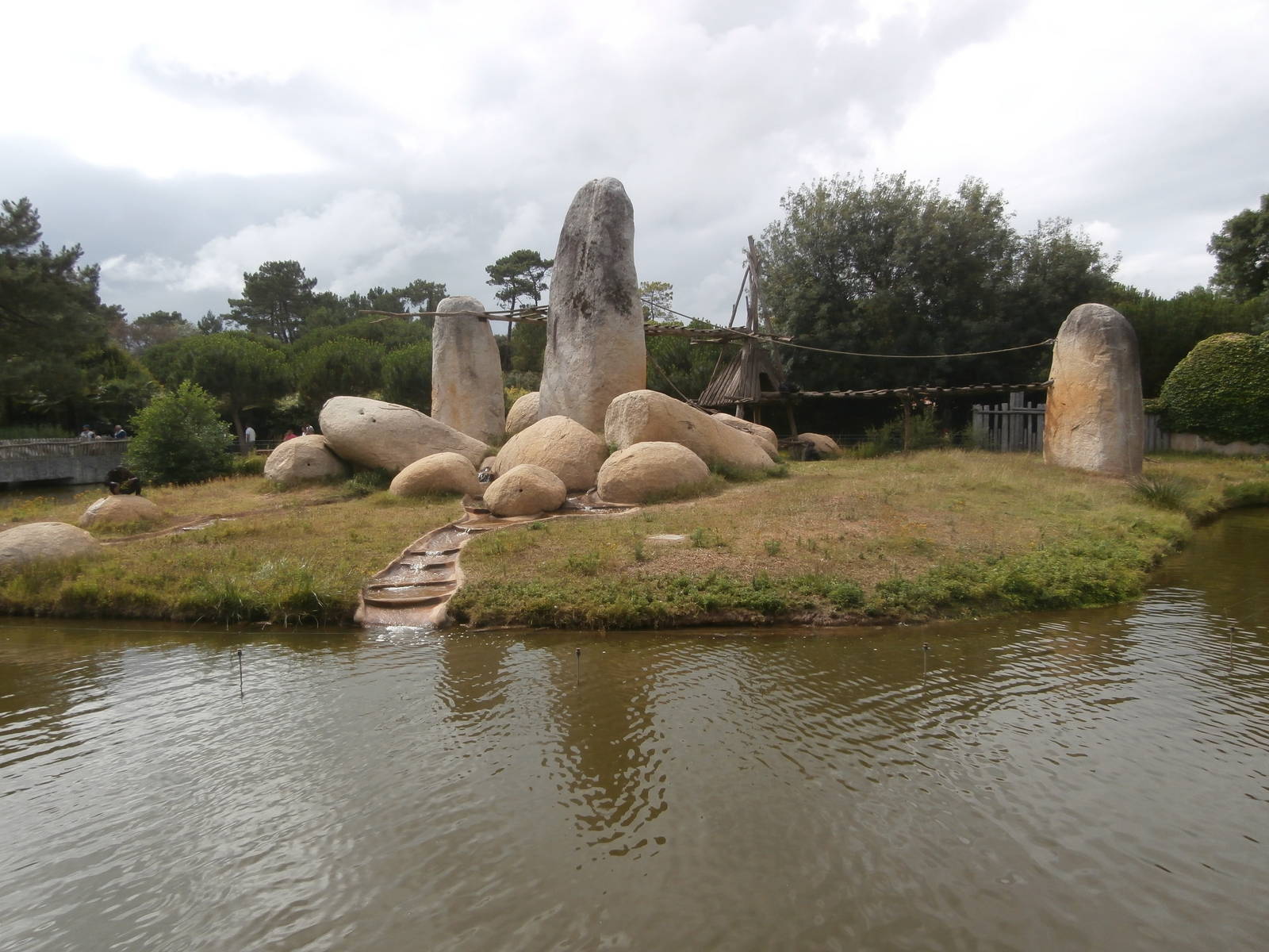 First chimpanzee island