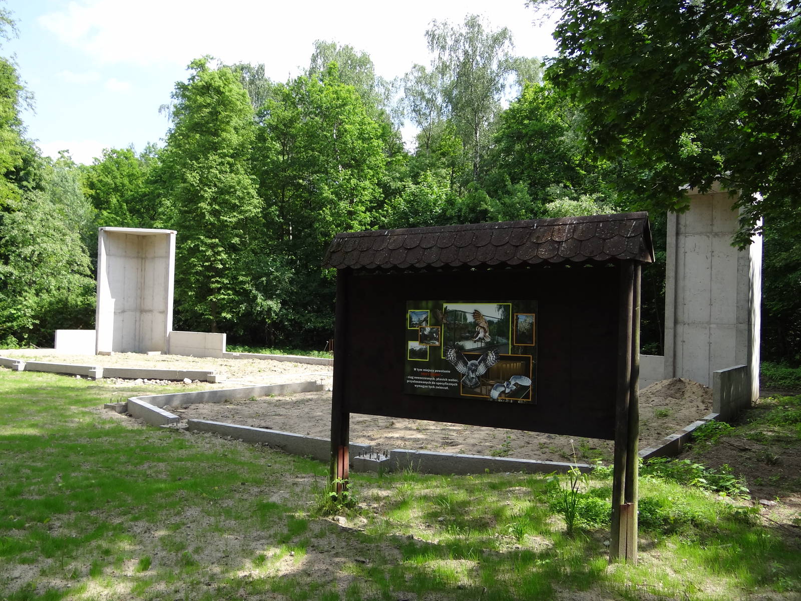 First phase of construction a new owls aviary