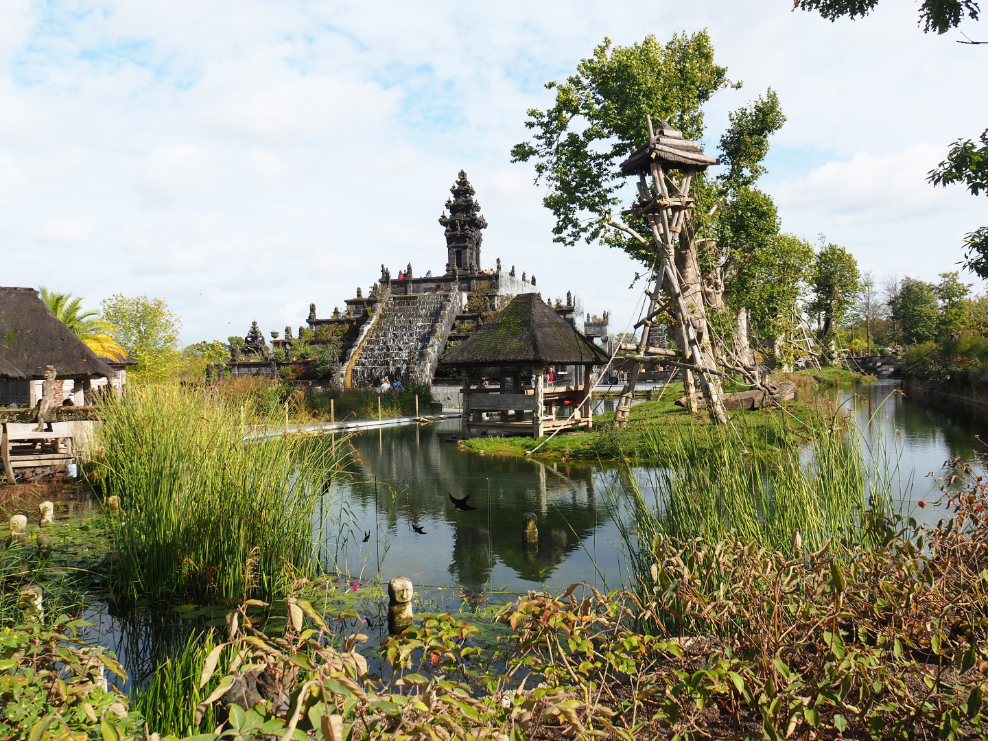 First Sumatran orangutan island and Orangutan temple, 2019-10-04