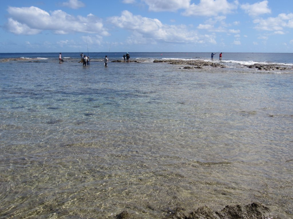 Fishermen on Kalaone Reef
