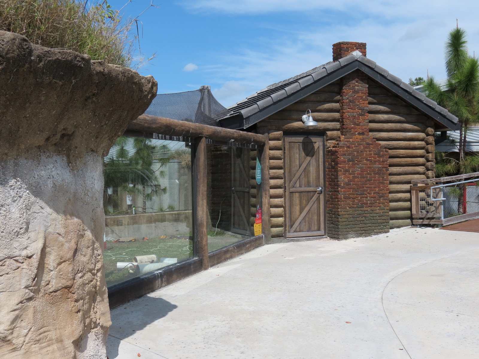 Florida: Mission Everglades - Burrowing Owl, Common Grackle, and Gopher Tortoise Exhibit