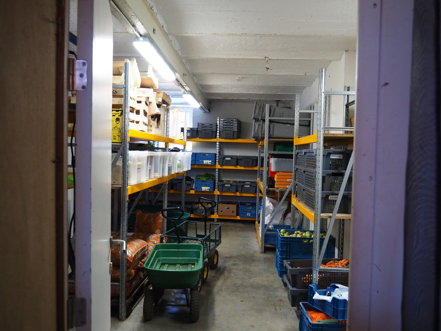 Food storage room, 2020-09-12