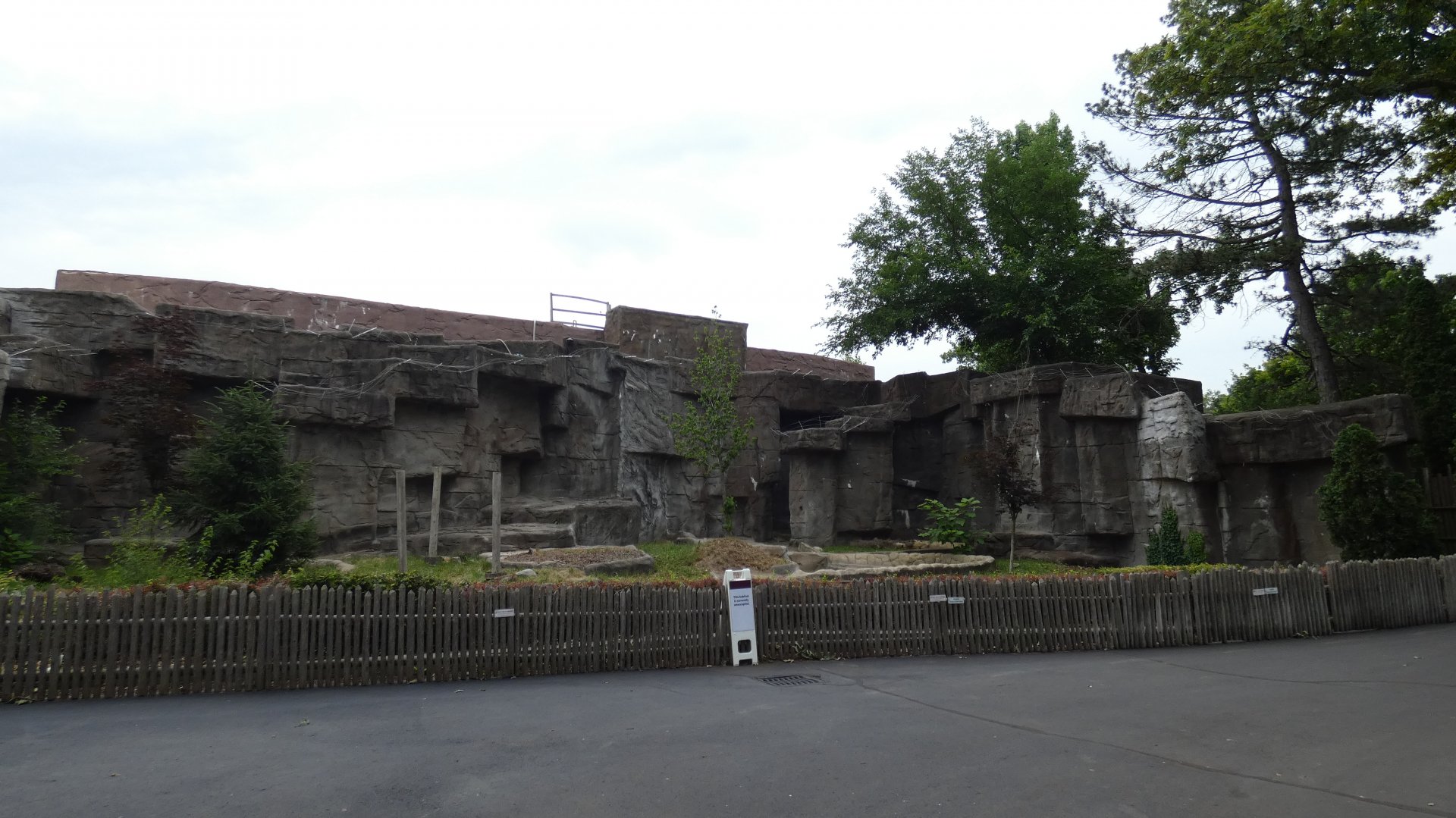 Former Bear Exhibit - July 2022