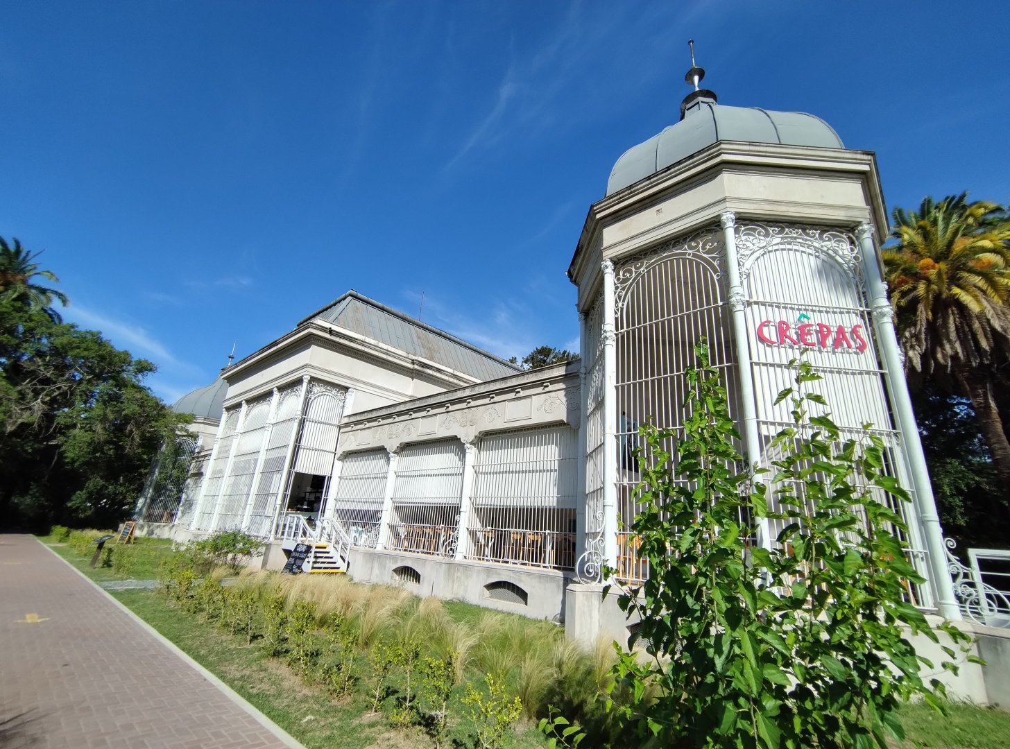 Former big cat house (reporposed) - Ecoparque BA