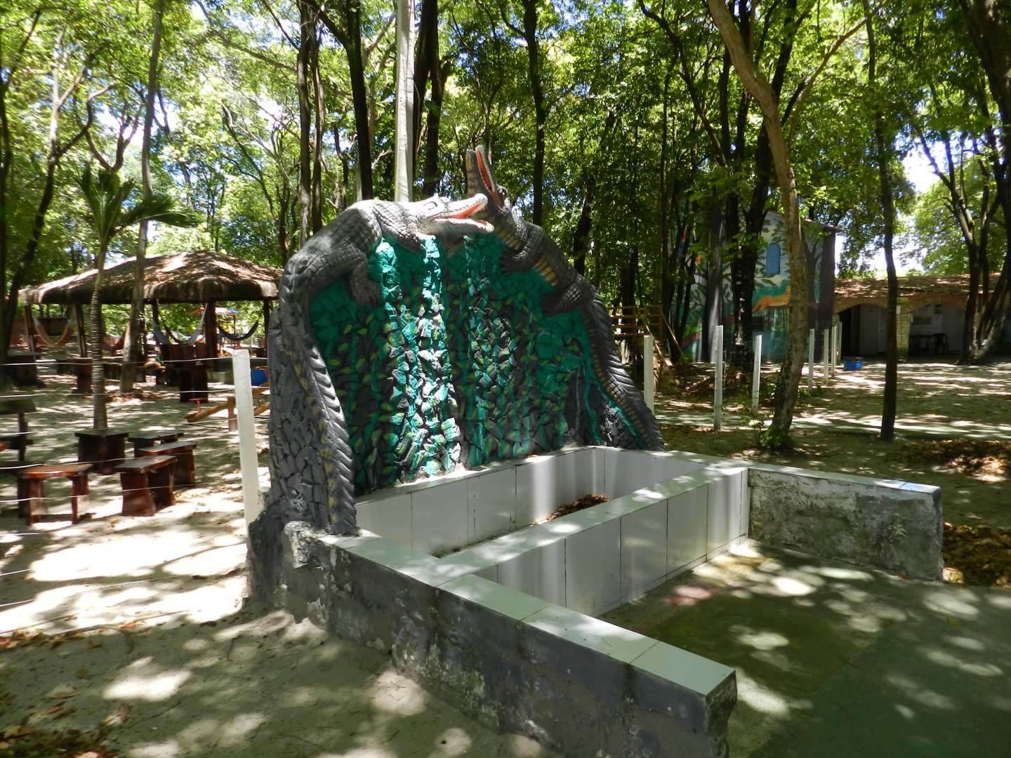 Former caiman enclosure? - Bosque dos sonhos park and mini zoo (João Pessoa)