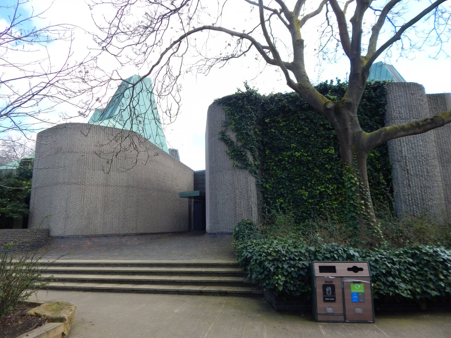 Former Elephant House 180322