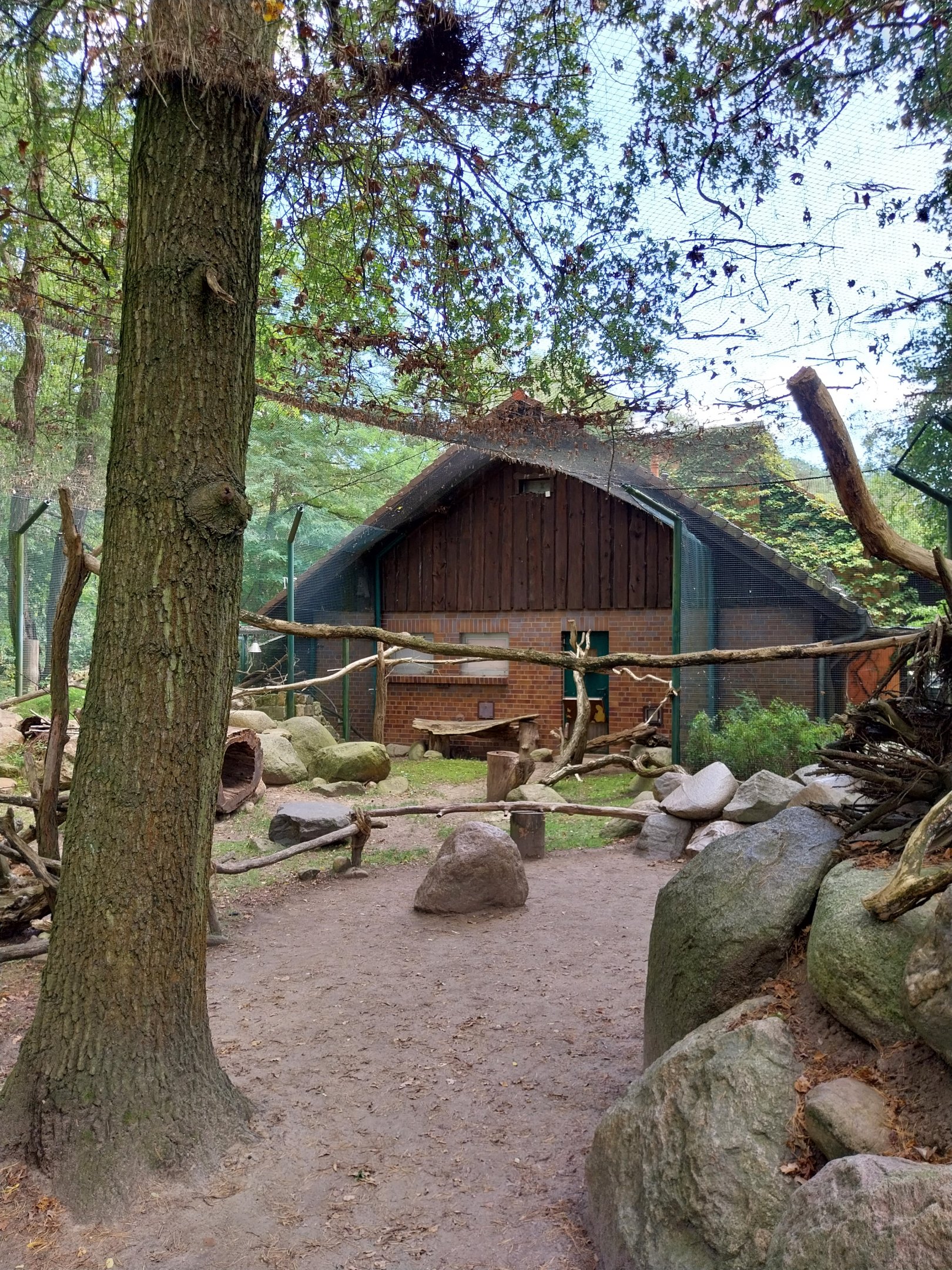 Former Elephant House - Mixed species enclosure